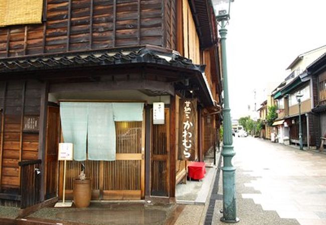 西茶屋街の創業当時の店舗外観